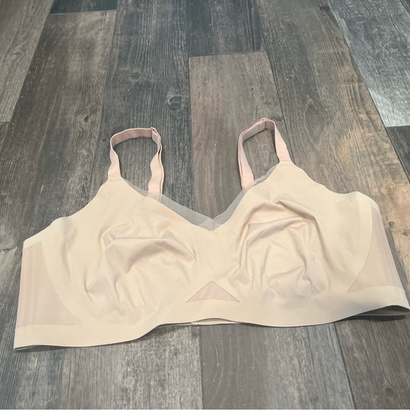 Honeylove Size 2X Sand Nude Beige Wireless CrossOver Bra Slimming Lifting - Picture 2 of 5